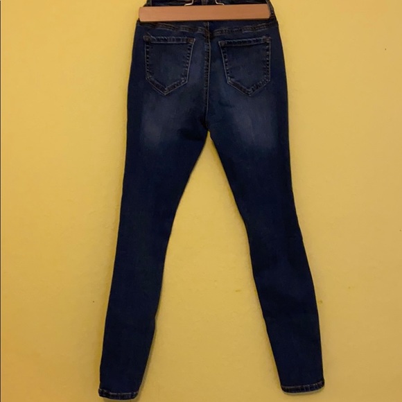 Pants - Picture 2 of 6